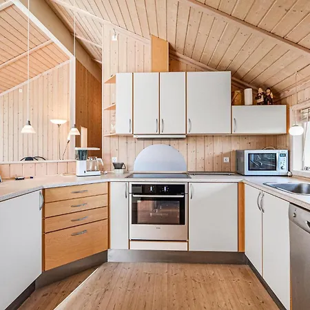 Feriehus Beautiful In With Wifi